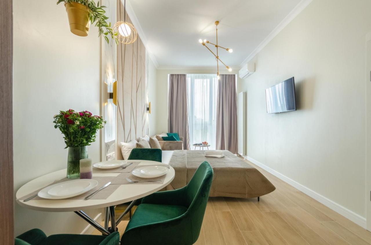 Modern New Cozy Apartment Kvartet Railway Station Kyiv Exterior photo